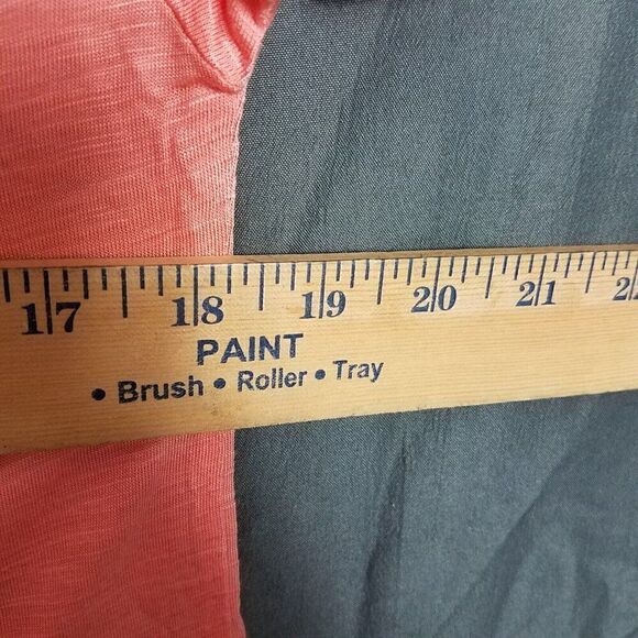 Color Story Large Peach Coral Single Pocket Tee High Low Short Sleeve NWOT - Picture 8 of 8